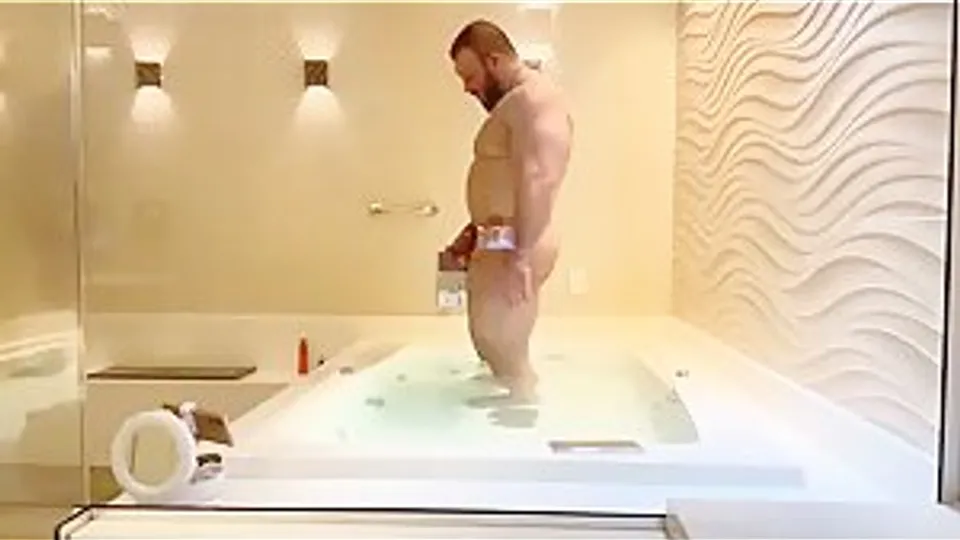THICK MUSCLEBULL