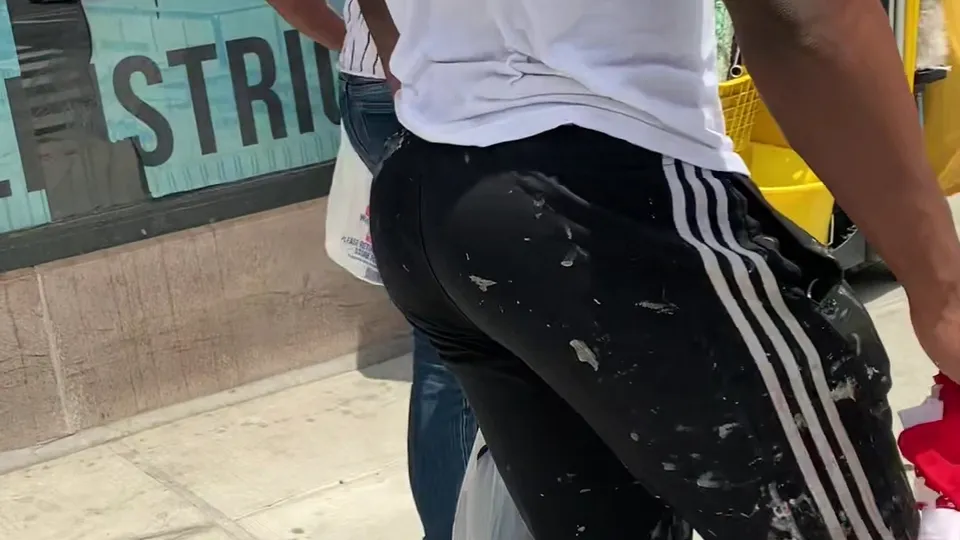 Thick N!gga Switching - ThisVid.com
