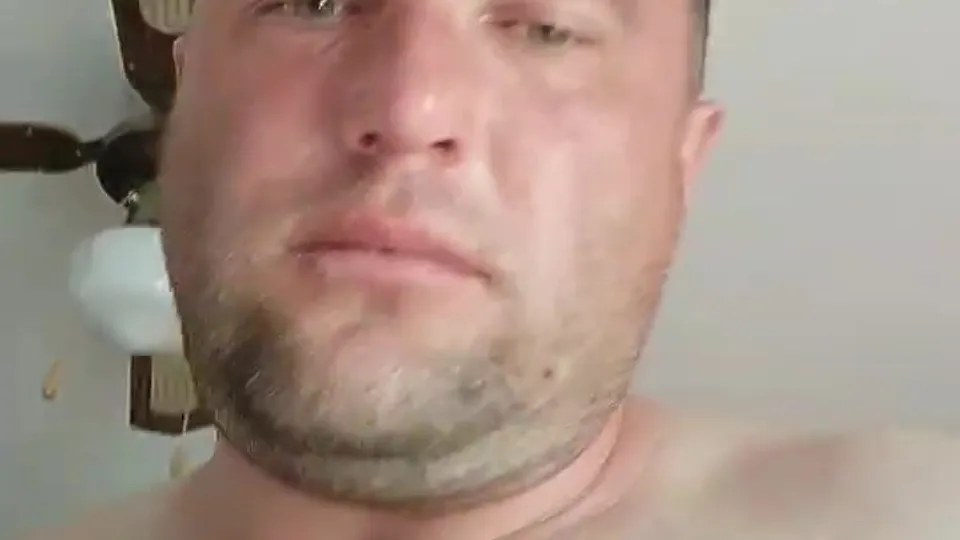 Muscular Worker Jerks Off