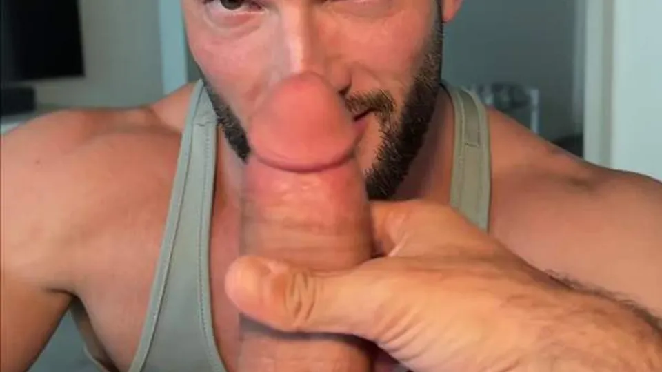Max Max' Gay Blowjob POV