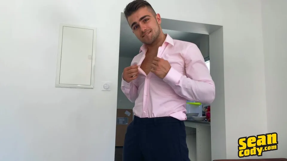 Muscular Euro Stud Thony Grey's Solo Masturbation