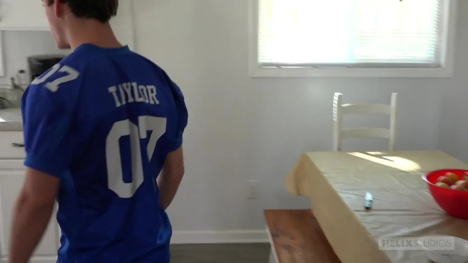 Tight Ends - Scene #2