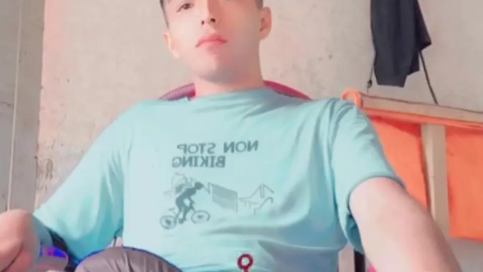 Tiktok flash with cum - ThisVid.com