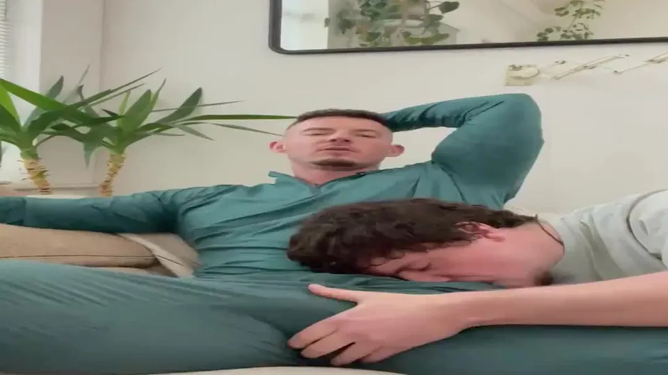 TOM HARD COCK Straight Sexy Sizzling Hot Muscular Perfect Build Dominant Top Fucking Ass (14).mp4