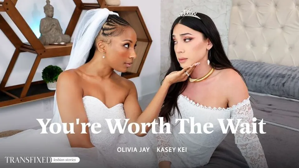 Transfixed - Kasey KeiOlivia Jay - Youre Worth The Wait 