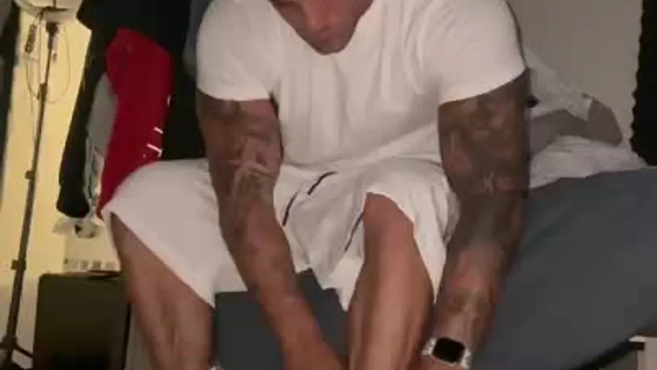 TruShredKing Super Hot Ravishing Straight Shrerdded Dude Muscle Stud Jerks Of (3).mp4