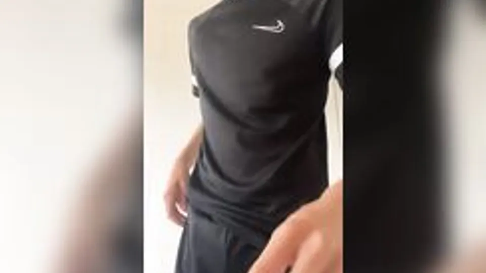 Tt33-Strip tease cam boys porn