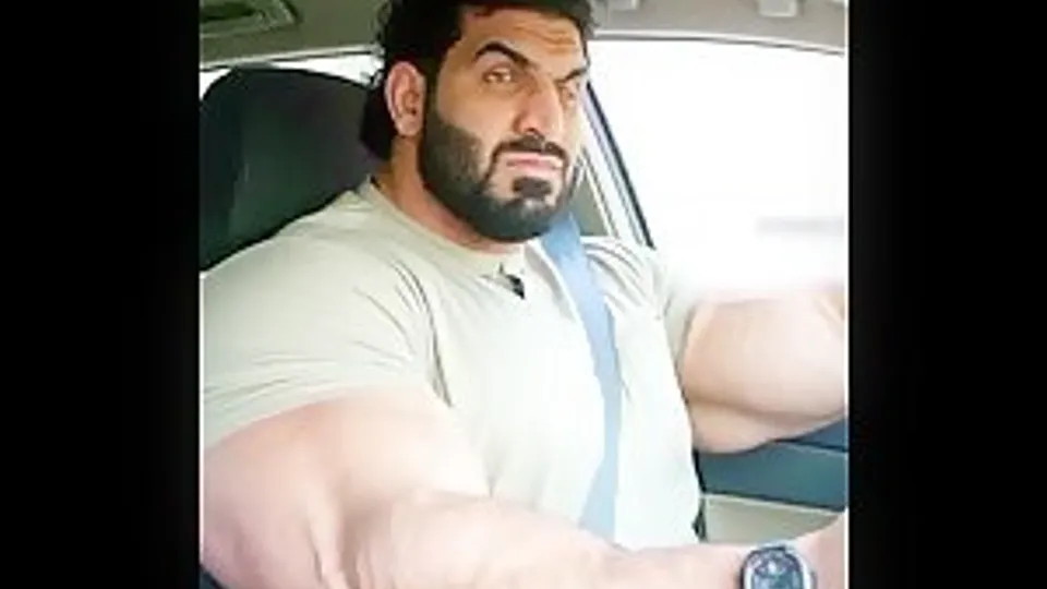 Tumblr AI Bodybuilders