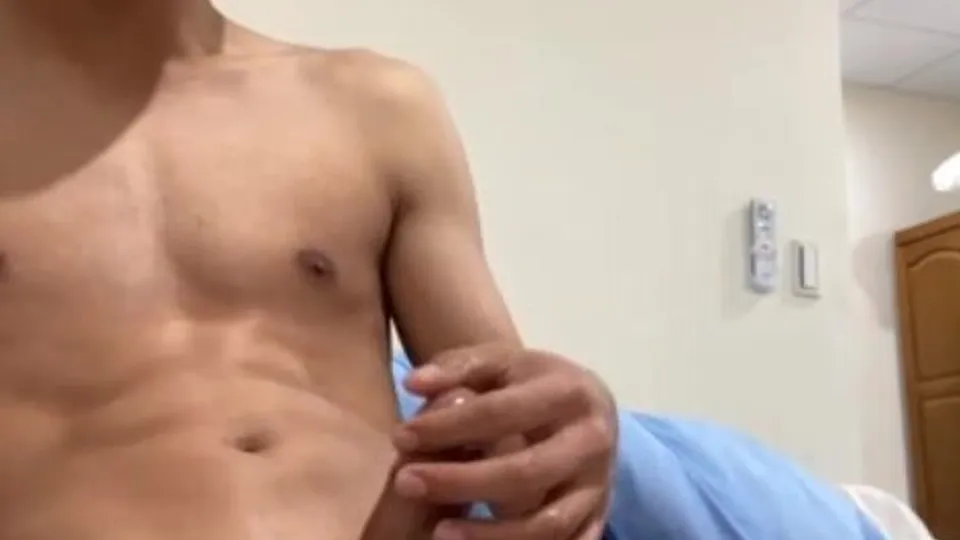 TW big dick soldier jerk - ThisVid.com