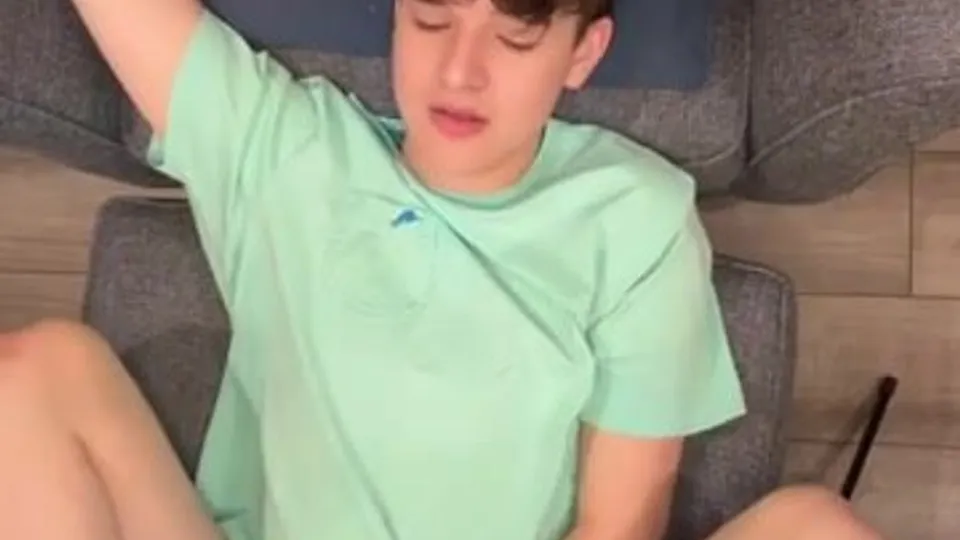 TWink being fucked - ThisVid.com