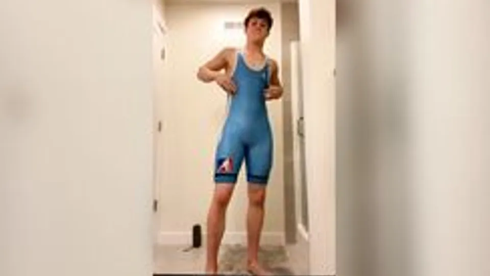 Twink boner flex
