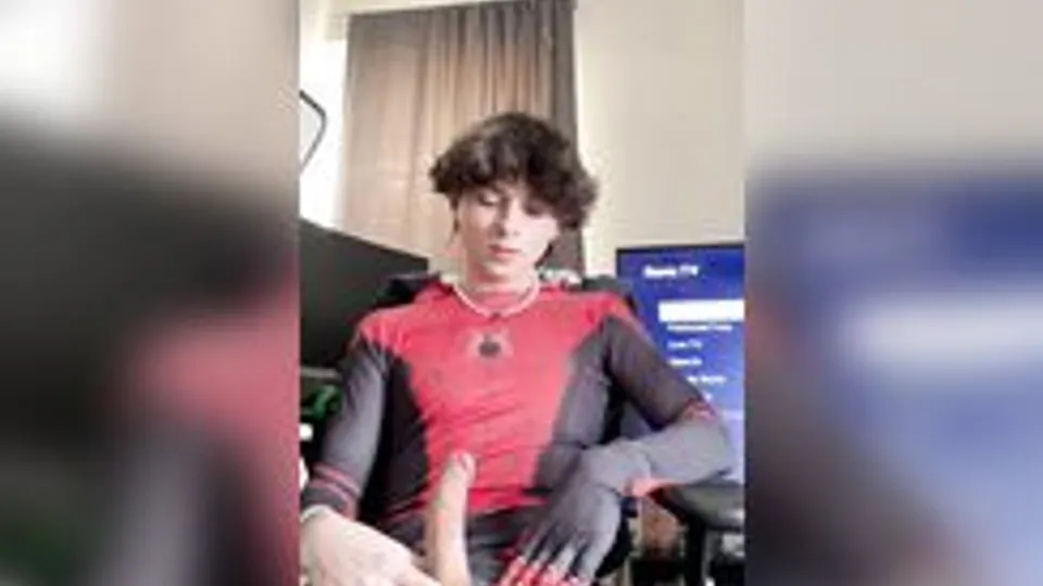 Twink Boy Spider-Man Suite Cum cAM pORN