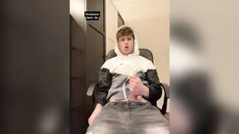 Twink cumming 1