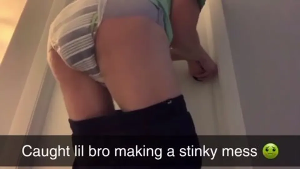 Twink desperate accident soiling pull ups - ThisVid.com