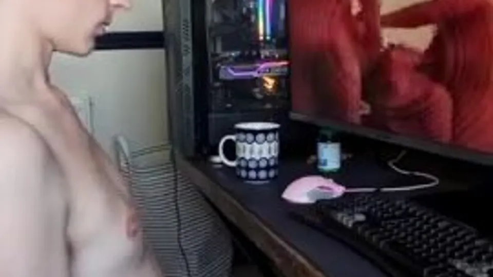 TWINK GOONING AND BATING - ThisVid.com