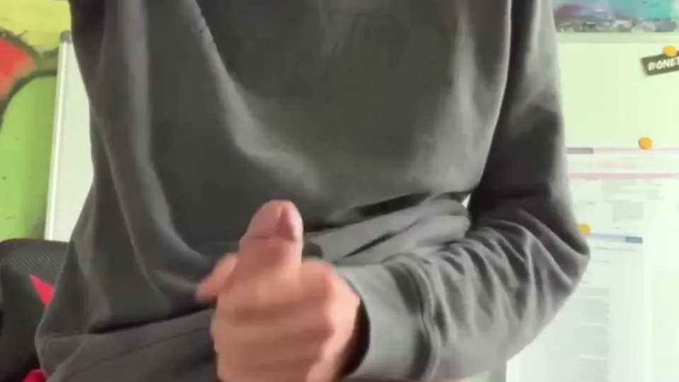 Twink Gooning In His Room