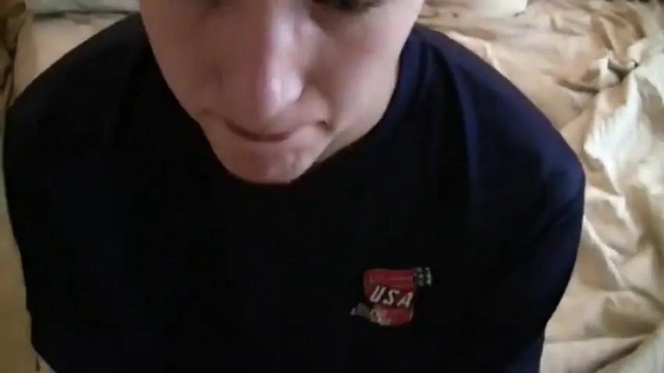 Twink Prefers Sucking Cock Over Painting Walls88888