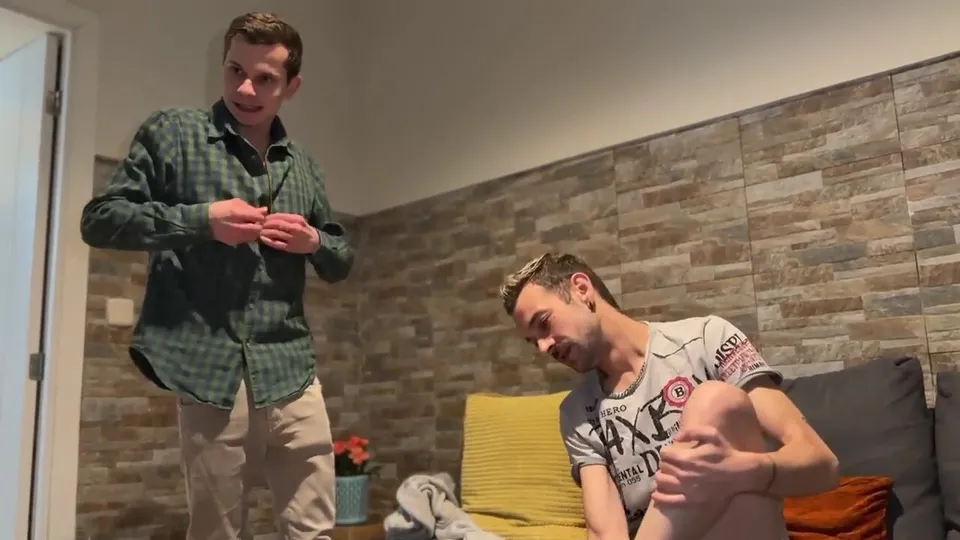 Twink raw fucked & facial - ThisVid.com