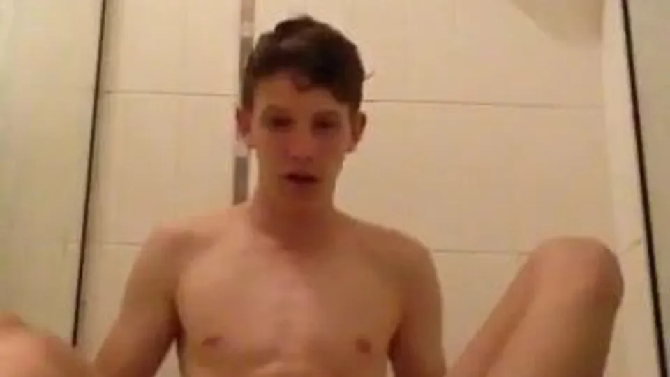 Twink Records His Piss