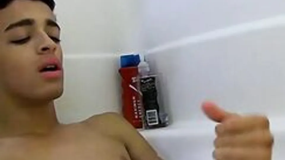 Twink Masturbates in House