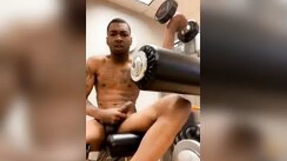 [Twit] [498] Got horny while working out