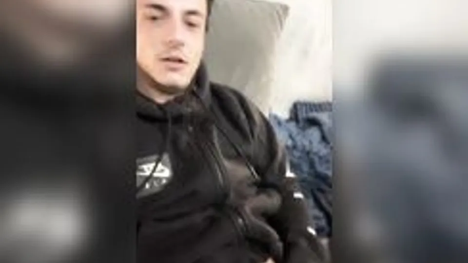 [Twit] [601] It needs to be down YOUR throat next time lad