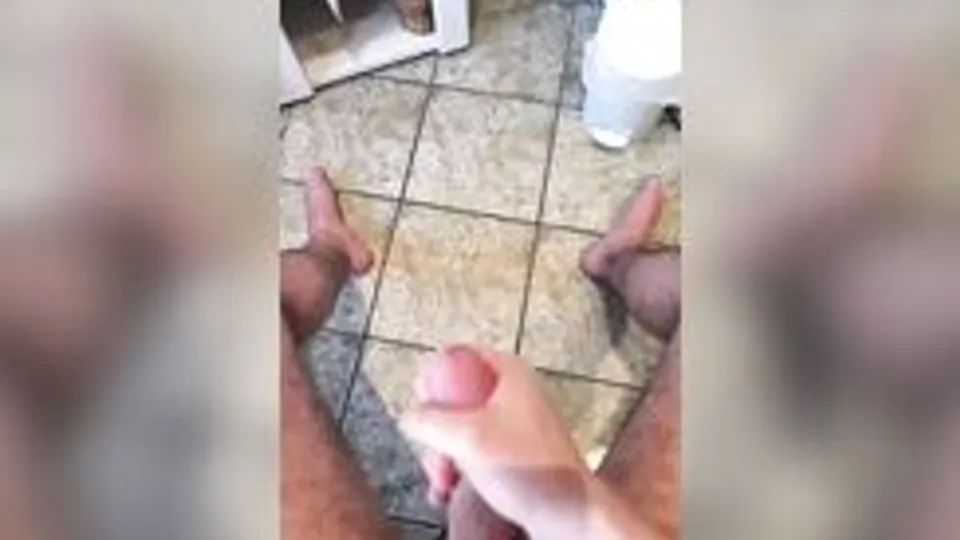 [Twit] [603] I well came my dick in my bathroom today
