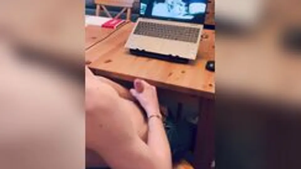 [Twit] [608] Porn afternoon