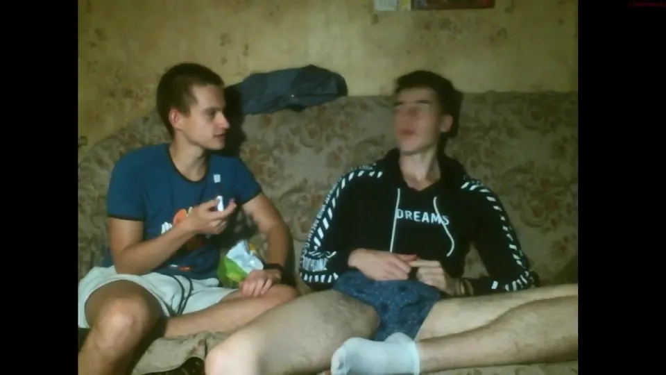 Two Best Friends 2 - ThisVid.com