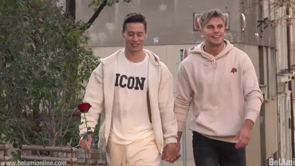 Gay Friends Enjoy Bareback Fun