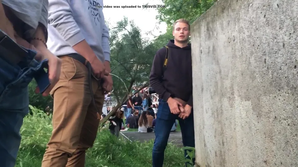 Two guys pee outside - ThisVid.com