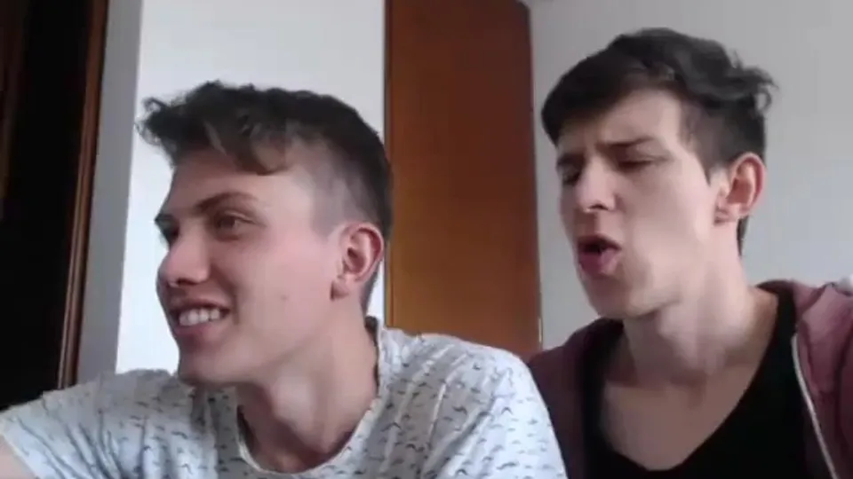 Two Hot Teen Boys Satysfying Each Other In Front Of Cam - free gay porn