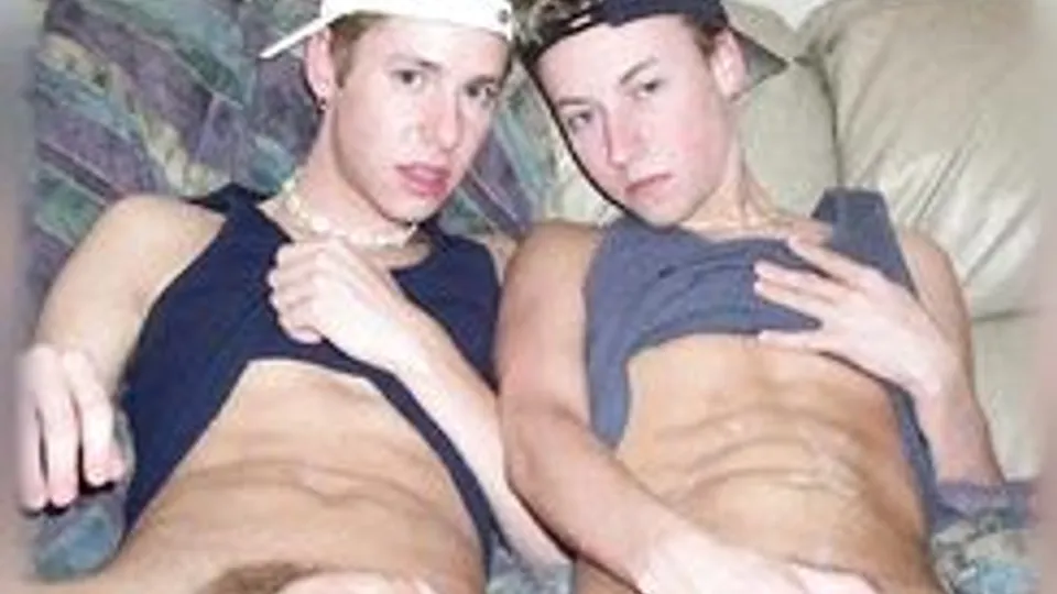 Young Twinks Masturbate Together