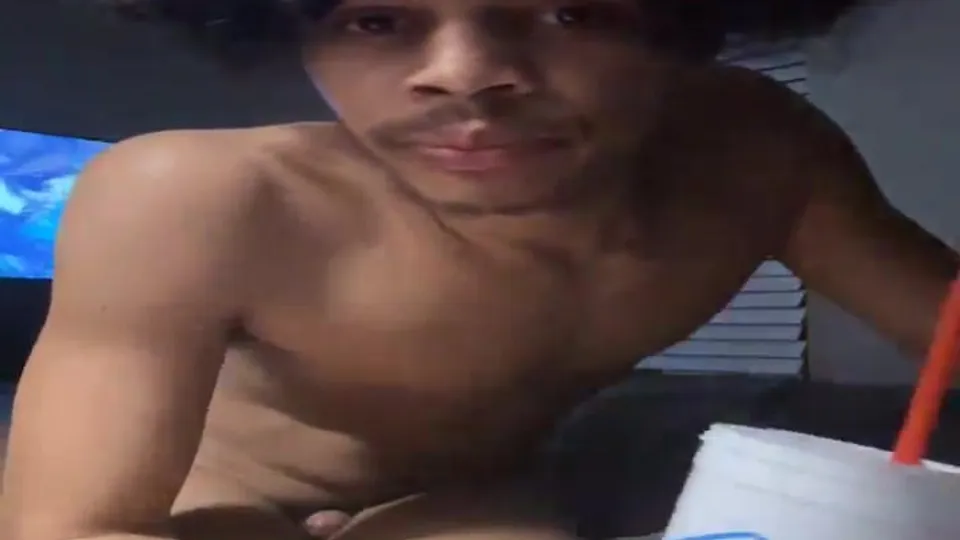 Tyson Marks' Car Blowjob & Anal