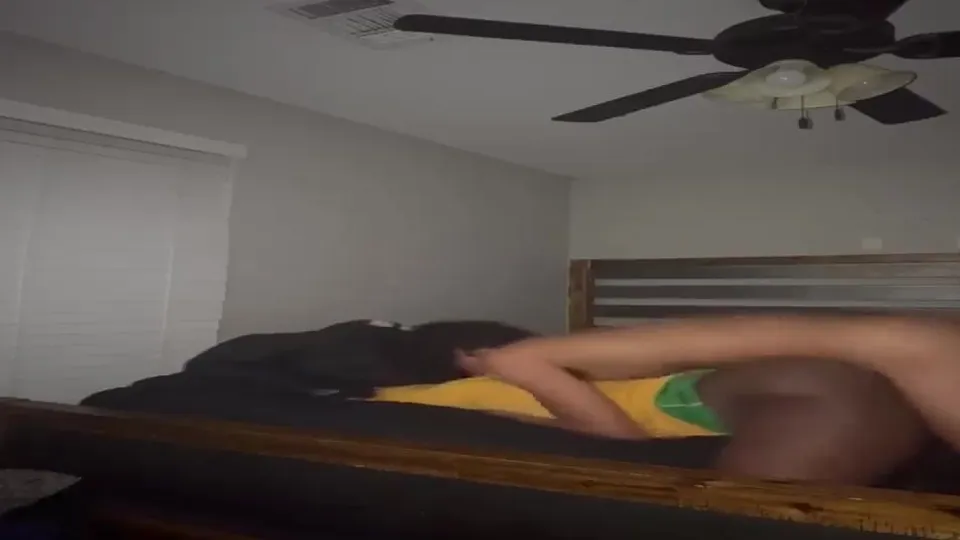 Tyson Marks Gay Car Blowjob