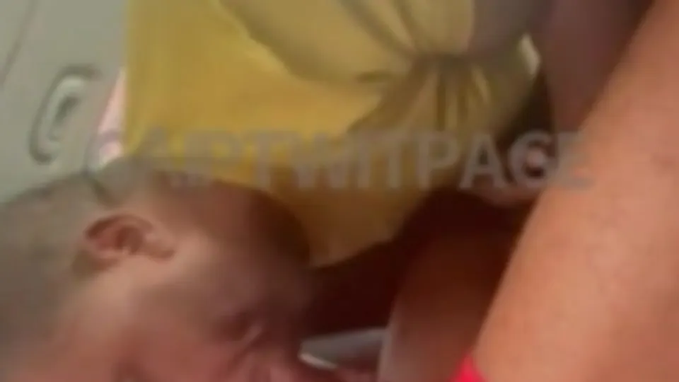 Uber sucking a black cock - ThisVid.com