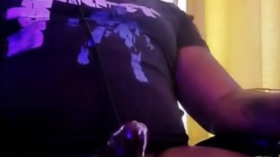 Uncle accidental cum - ThisVid.com