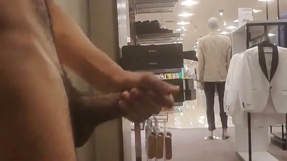 คนไม่ตัด: เล่นผิวหนัง