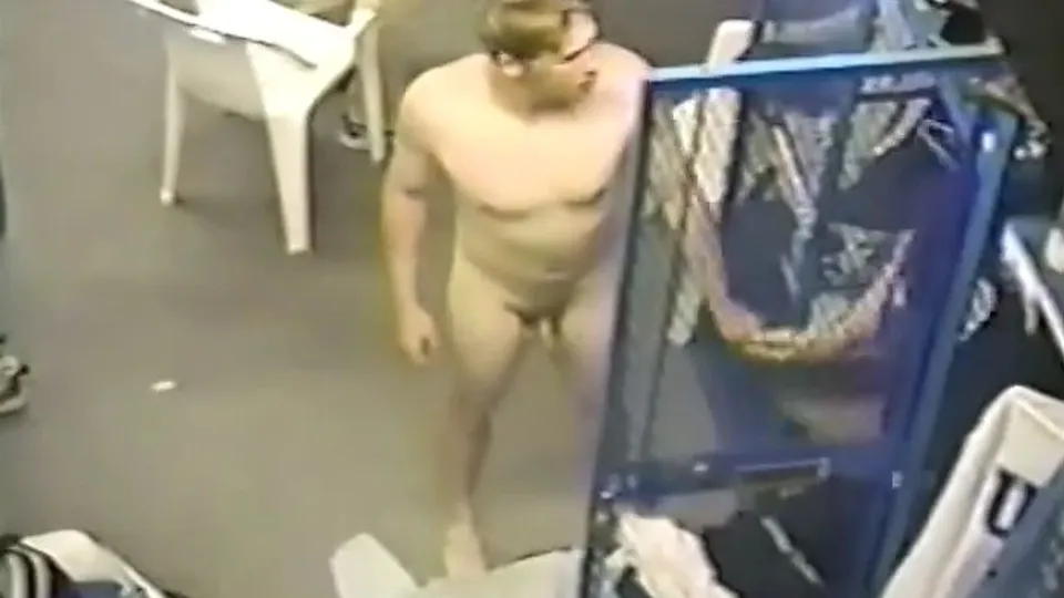 University Locker Room - Vintage 4 - ThisVid.com
