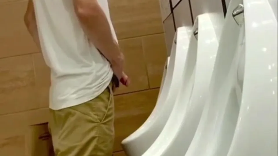 Urinal Spy: Hot Guy with Big Cock