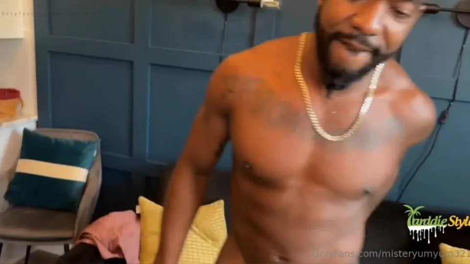 V33: Bussin open Virgin hole
