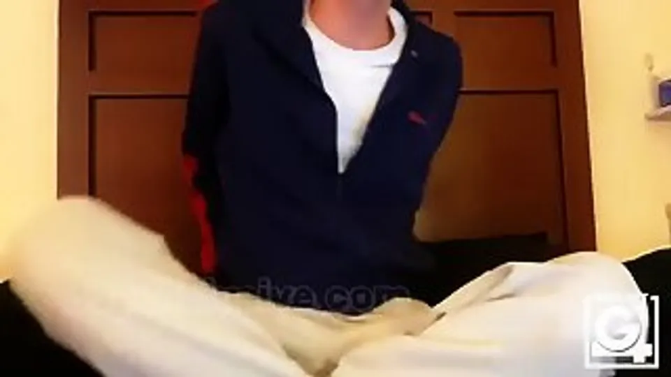 Vasi Stone Stuffs his huge cock into a condom and fills it up with his sweet twink cum