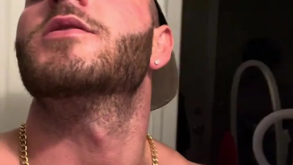 VERBAL ADAM'S APPLE - ThisVid.com