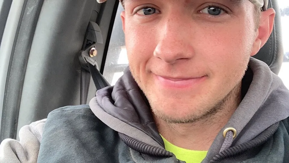 Verbal Hairy Baited Redneck Jerks Off and Cums - ThisVid.com auf Deutsch