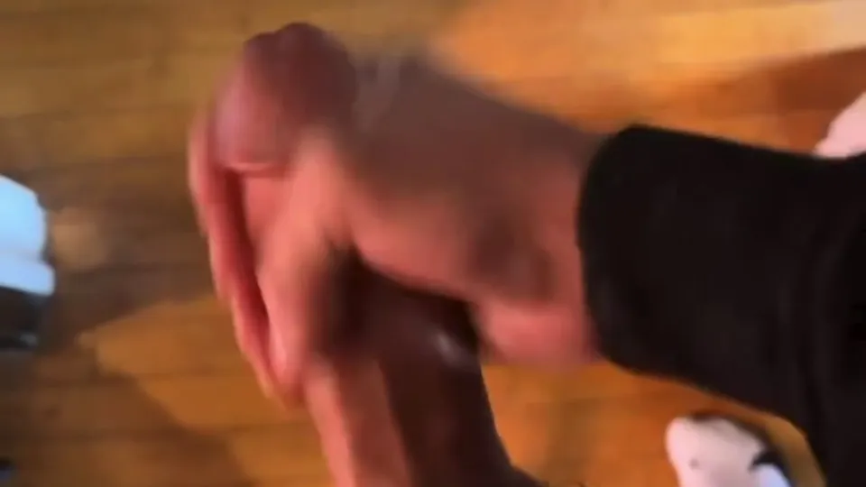 Verbal Penis Pumpies with a deep voiced bro - ThisVid.com