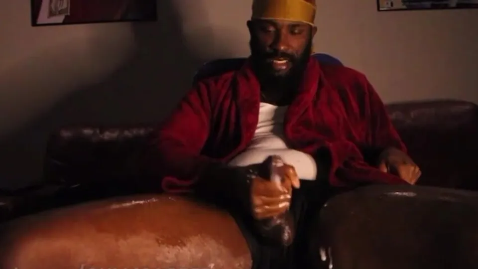 Black Str8 Man Edges and Cums