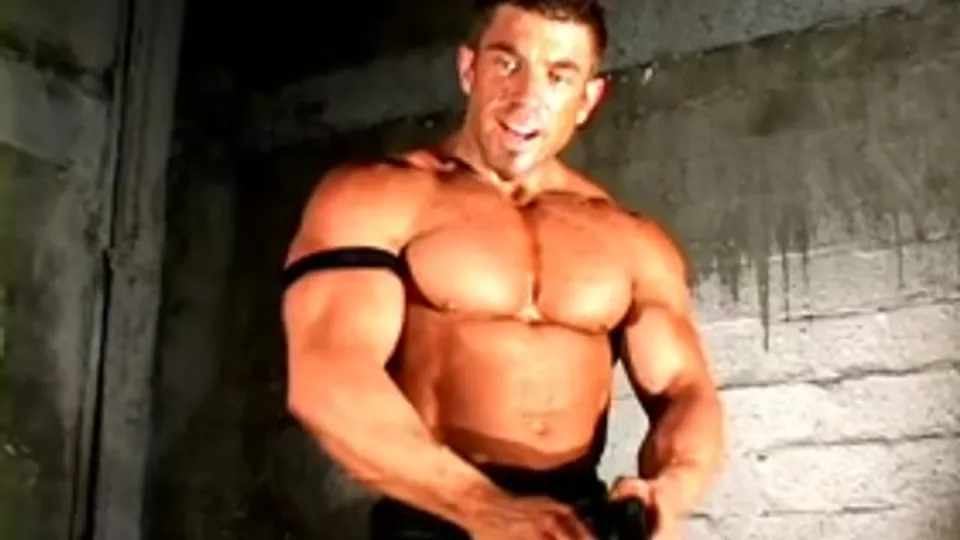 Victor Del Campo Muscle Showcase