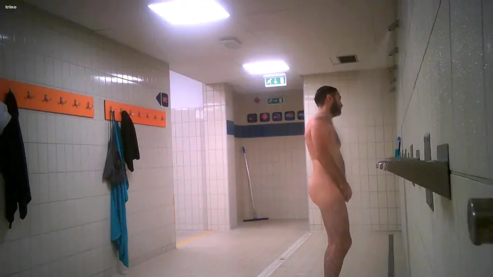 Душевая - video 2 - ThisVid.com