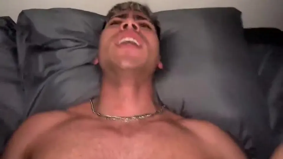 Vinny fucked by straight friend