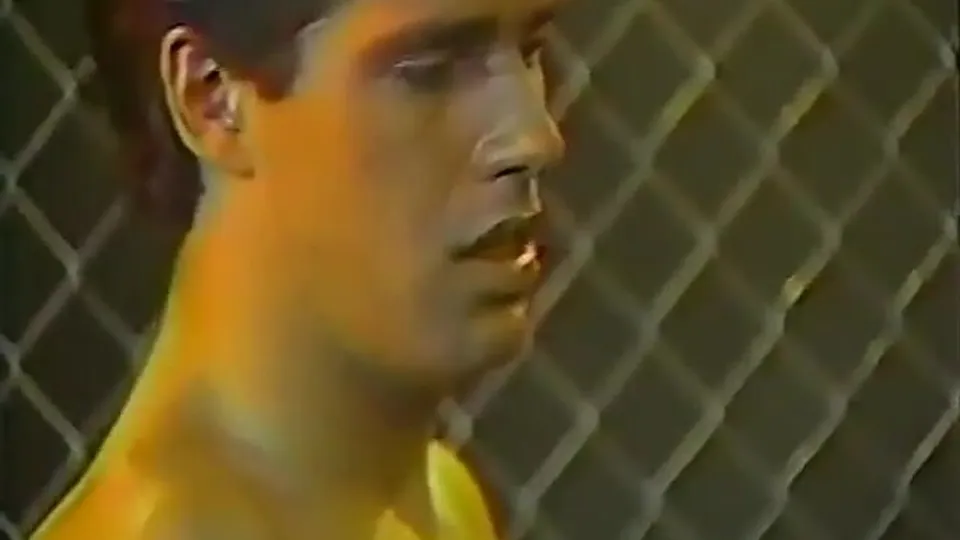 VINTAGE - MOVE OVER JOHNNY [1985] - ThisVid.com